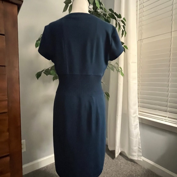 Spense Women’s Dress Dark Teal, Zip-Up at Bust,  Gathered Mid-section, Size 10 - Picture 2 of 4